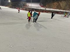 -蓟洲国际滑雪场