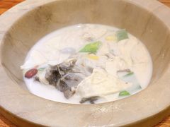 蒸汽石锅鱼-滇香肴·云南菜蒸汽石锅鱼(云南北路店)