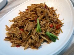-云梦庭·剁椒鱼头(银泰中心in99店)