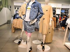 -H&M(鹏欣水游城店)