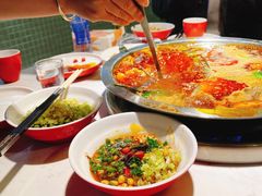 -蜀滋香鲜鱼美蛙火锅(339店)