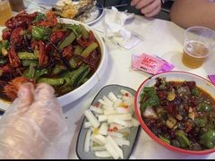 -海盗船. 龙虾烧烤. 酒馆