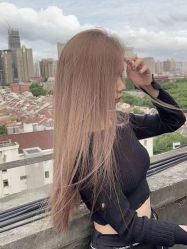-IU潮牌·SALON