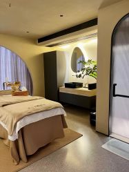 -KINI绮丽·美学肌SPA进口仪器专业店