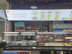 -陇上全荟兰州传统牛肉面(延吉路店)