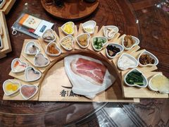 -香麒园·过桥米线·南湖雅宴