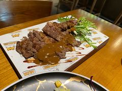 -HUZI虎滋精酿餐吧(京西大悦城店)