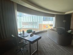 -昆明中心皇冠假日酒店