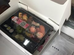 -河风精致寿司(世昌大道店)