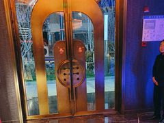 -尚善若水·汤泉·SPA·沐足(东方渔人码头店)