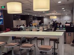 -麦当劳(西客站店)