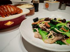 -梅利汴京烤鸭•开封豫菜地标店(东司门店)