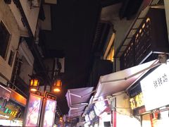 -南门头上美食街