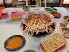 -钢管厂五区小郡肝串串香(奥克斯广场锦城万达店)