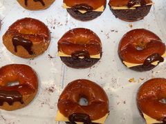 -HOT CRUSH趁热集合·现烤面包(环球港店)