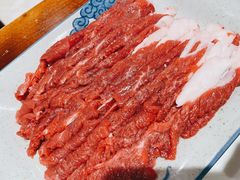 手切苏尼特羊后腿肉-宣武小院涮肉(前门店)
