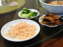 手剥虾仁-裕兴记•蟹黄面馆(人民广场店)