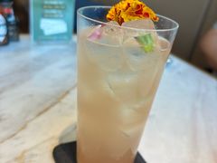 -ROAST coffee & eatery