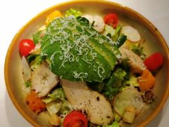 牛油果鸡肉凯撒沙拉-阿妮叶李(光谷世界城店)