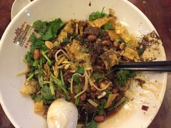 -海口骑楼小吃街