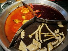 奔驰三味锅-潮辣成都老火锅(奉贤扶港路店)