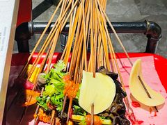 -钢管厂五区小郡肝串串香火锅(梅川路店)