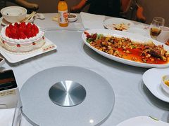 -鸭王烤鸭店(三里河店)