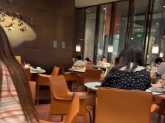 -蝴蝶里·粤菜·点心(滨江龙湖店)