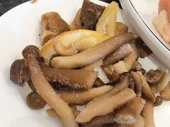 -天宜隆蘑菇宴火锅(石景山旗舰店)