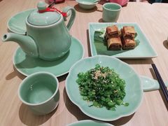 -锦粤宫·融合粤菜(上海金沙江店)