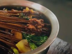 -四小区火锅·巷子里的重庆火锅(花照壁店)