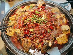 -吞鱼兽麻辣烤鱼(万达店)