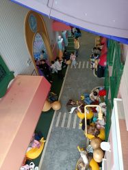 -奈尔宝·儿童乐园·亲子餐厅(华采天地店)