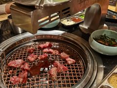 -韩烧牛中牛·甄选黑牛烤肉(黑金店)