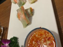 鲜虾春卷-樾餐厅泰式海鲜火锅(民歌湖店)
