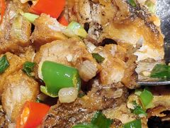 古法干烧鲈鱼-金谷仓家庭料理(马泉营店)