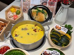 -煲王粤菜餐厅(中侨中心店)