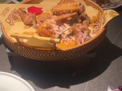 -前海沿·青岛菜(大拇指广场石老人店)