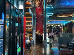 -屋有岛沉浸游戏旗舰店(中山公园店)