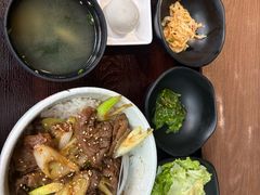 牛筋盖饭定食-虎丸烧肉(世纪汇店)