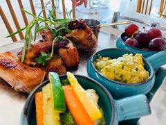 秘制农场烤全鸡豪华早午餐-The Rug Cafe(王府中环店)