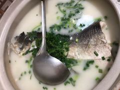 天目湖砂锅鱼头-天乐农家鱼头王(天目湖店)