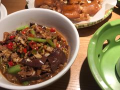 -费大厨辣椒炒肉(万家丽一店)