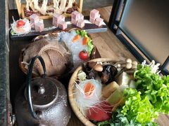 -湊湊火锅·茶憩(新中关购物中心店)
