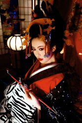 点击看大图 -持熹光年写真体验馆