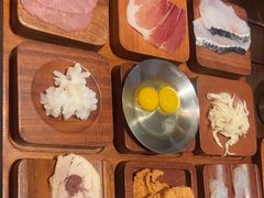 -银米·云南传统过桥米线(双廊黑金冠店)