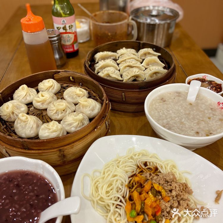 下合群无锡灌汤包|贵阳人都知道