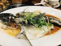 清蒸鲩鱼-老山村酒楼(白石洲店)