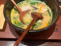 -银米·云南传统过桥米线(双廊黑金冠店)