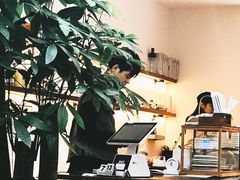 -Line 咖啡(石厦花园店)